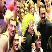 STAGE TUBE: Bette Midler Visits Priscilla Queen of the Desert